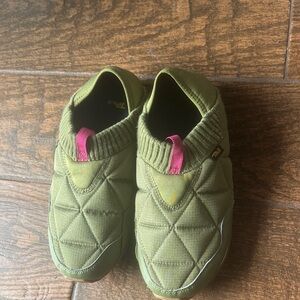Teva ReEmber Moc Slip-On Slipper Olive Green Collapsible Heel Shoes Women's 9